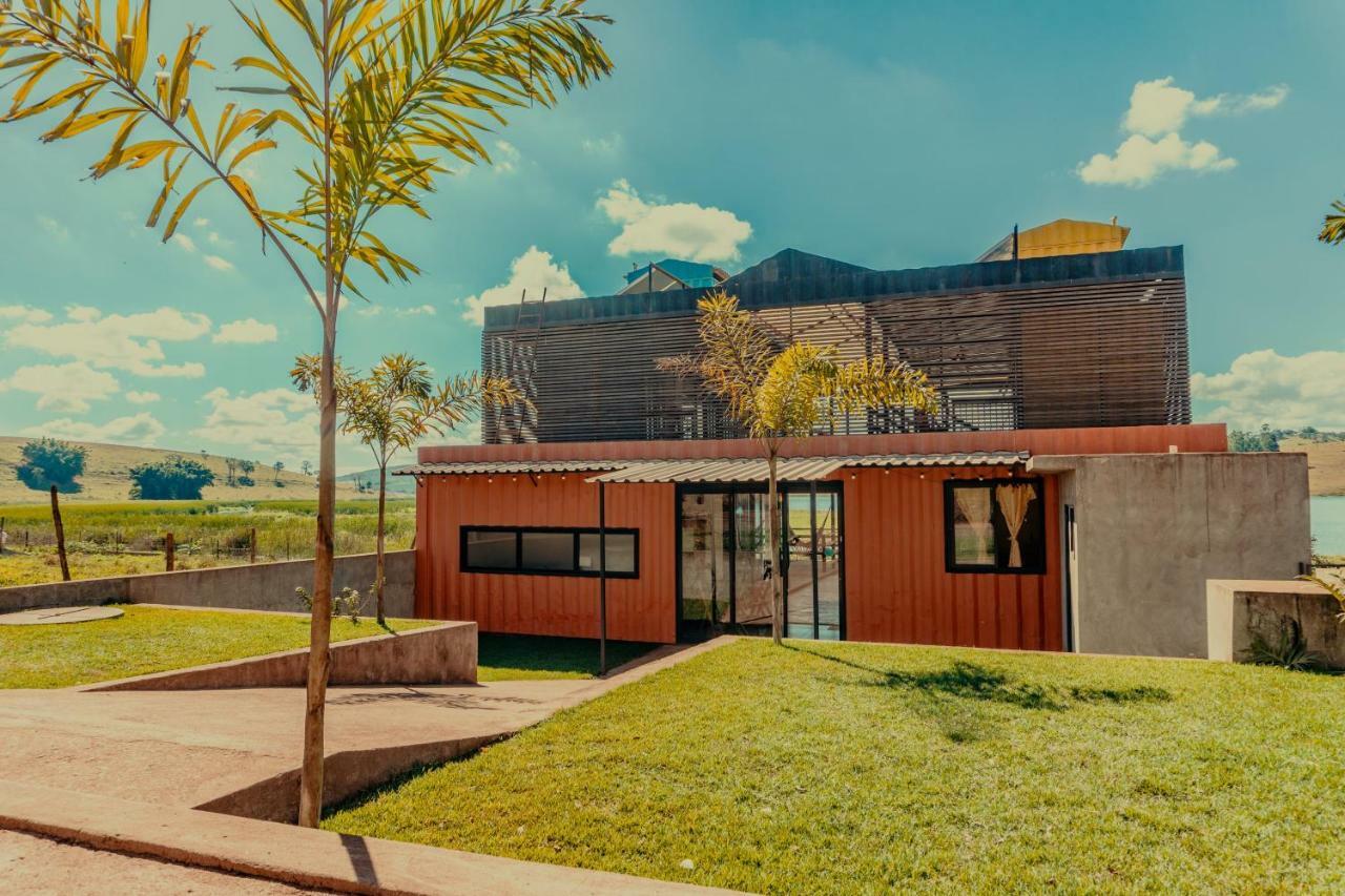 Villa Container Lodge Capitólio 外观 照片